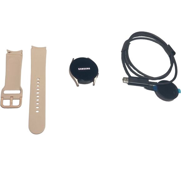 Samsung Galaxy Watch4 40mm BT Smartwatch ECG GPS WiFi Wear OS SM-R860 Black US - Picture 1 of 9